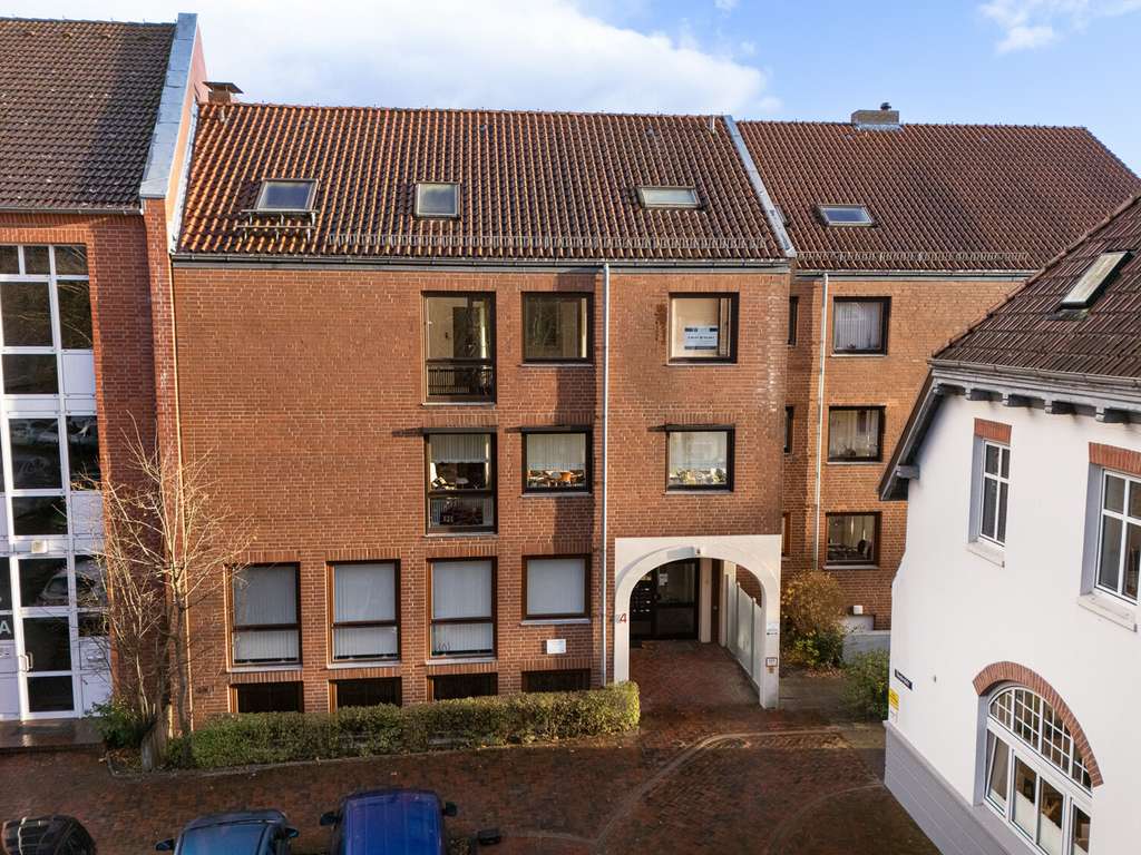 Immobilie in Ratzeburg - Maisonettewohnung mit Fahrstuhl und unverbaubarem Seeblick! - Bild 2