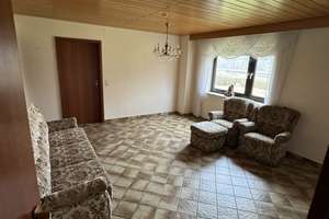 Großzügiges Einfamilienhaus mit Doppelgarage und Werkstatt – Die vollständige Adresse der Immobilie erhältst du vom Anbieter., 95659 Arzberg – Vorschaubild 49