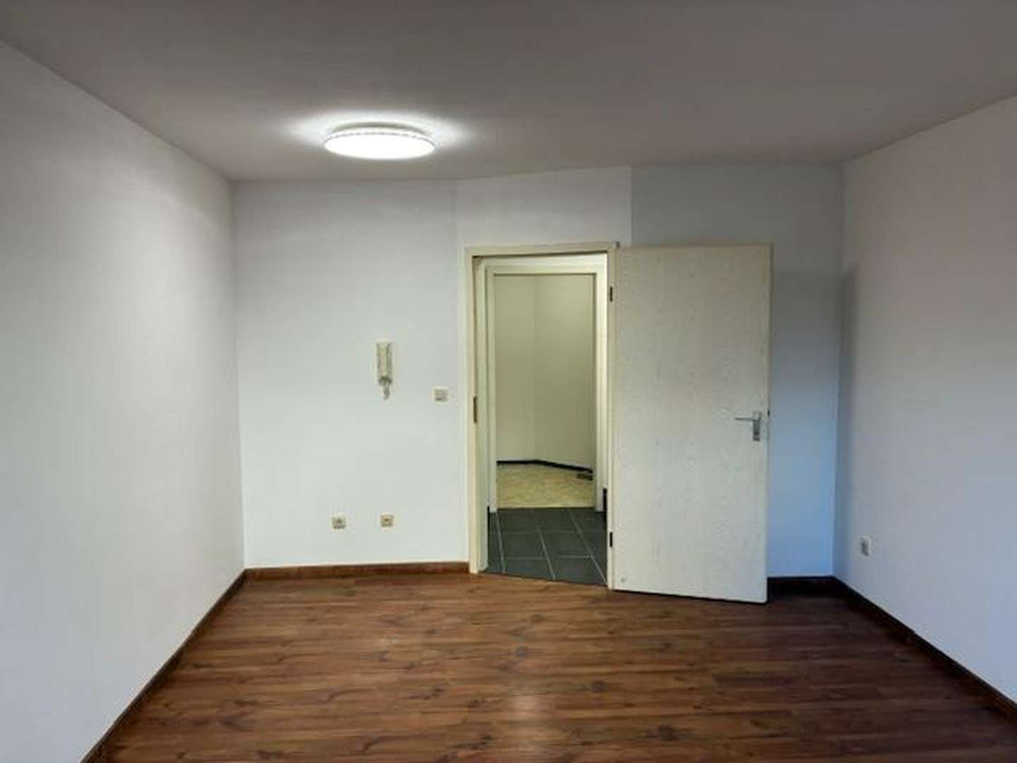 Immobilie in Neustadt an der Aisch - Gepflegte 2-Zimmer-Wohnung im Neustadt an der Aisch - Bild 4