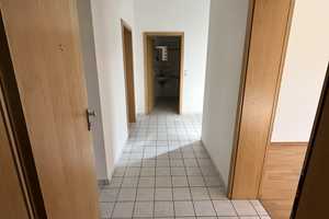 Modernisierte 2,5R.-Altbauwohnung in ruhiger Seitenstraße! – Gottfriedstraße 5, 45884 Gelsenkirchen – Vorschaubild 3