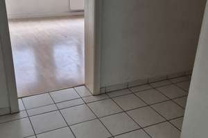 Zentrale aber rhuige Zweizimmerwohnung in Remscheid zentral – Die vollständige Adresse der Immobilie erhältst du vom Anbieter., 42855 Scheid, Remscheid – Vorschaubild 8