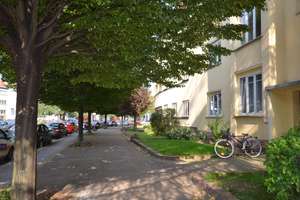 *1 Monatsmiete frei!!!* Zentrumsnah & ruhig: 2-Zimmer-Wohnung in Stadtfeld-Ost