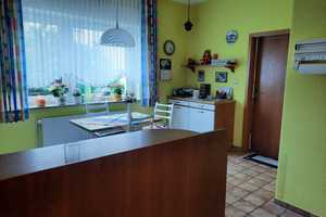 Garten-Liebhaber aufgepasst: Großes Wohnhaus mit schönem Garten in zentraler Lage! – Gütersloh (Kreis) – Vorschaubild 3