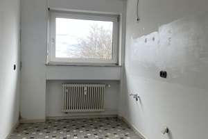 Freundliche 3-Zimmer-Wohnung mit Balkon – Die vollständige Adresse der Immobilie erhältst du vom Anbieter., 53639 Königswinter – Vorschaubild 3