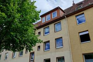 Freie 3 - Zimmer - Eigentumswohnung komplett möbliert oder Anlageobjekt