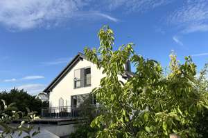 Großzügige bezugsfertige DDH im Regensburger Süden – Die vollständige Adresse der Immobilie erhältst du vom Anbieter., 93053 Oberisling-Graß, Regensburg – Vorschaubild 3