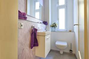 Exklusive Wohn- und Geschäftsvilla mit herrlichem Parkgrundstück – Die vollständige Adresse der Immobilie erhältst du vom Anbieter., 72138 Kirchentellinsfurt – Vorschaubild 12