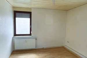 2,5 Zimmer in einer attraktiven, ruhigen Lage mit kurzen Wegen ins Zentrum. – Kronprinzenstr. 8, 45891 Erle, Gelsenkirchen – Vorschaubild 4