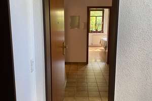 Schöne, sehr ruhige 2,5-Zimmer Whg mit großer Terrasse in Stuttgart-Uhlbach - ohne Makler – Uhlbacher Str. 217 a, 70329 Uhlbach, Stuttgart – Vorschaubild 12