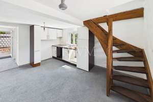 Wohnen mit Charakter. Liebevoll saniertes Einfamilienhaus mit sonniger Terrasse
