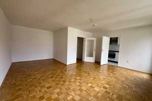 Schickes Appartement mit Einbauküche in sehr zentraler Lage – Dreilindenstr. 73, 45128 Essen – Vorschaubild 1