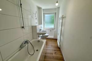 Helle 3-Zimmer-Wohnung mit Terrasse und Gartenblick in München – Deisenhofener Straße – Deisenhofener Straße 110 b, 81539 Obergiesing, München – Vorschaubild 5