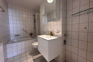 "Mitten im Leben - Citywohnung am Marienplatz in S-Süd - 3-Zi-OG-ETW mit Balkon, Aufzug und TG" – Die vollständige Adresse der Immobilie erhältst du vom Anbieter., 70178 Karlshöhe, Stuttgart – Vorschaubild 9