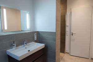 Property thumbnail 13