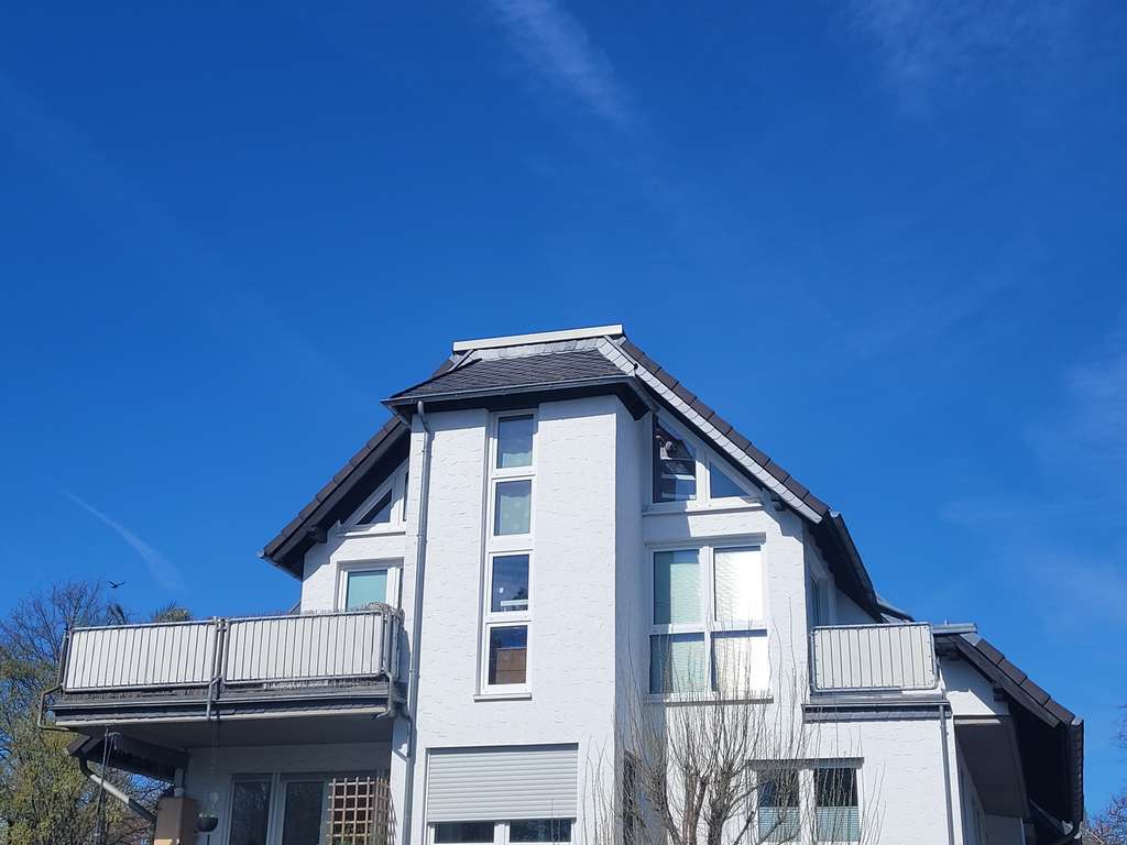Rheinnähe: Zwei-Zimmer Maisonette Wohnung