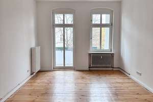 Provisionsfreie 3-Zimmer-Wohnung im gepflegten Altbau