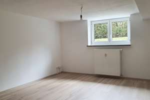 Obermenzing - Daudetstraße:  2-Raum-Büro/Praxis /Studio, Souterrain, EBK, Bad +WC + ab  1.05.26 – Daudetstr. 33, 81245 Obermenzing, München – Vorschaubild 8