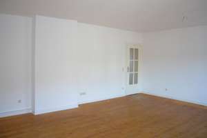 TOP-sanierter Altbau im Herzen der List: 3 Zimmer inkl. schöner Einbauküche – Podbielskistr. 1, 30163 List, Hannover – Vorschaubild 4