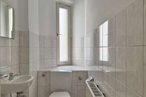 Property thumbnail 12