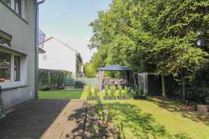 Flexibel wohnen in Nürnberg-Reichelsdorf – DHH mit Möglichkeit auf 2 Wohneinheiten & schönem Garten  – Nürnberg – Vorschaubild 3