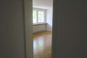 Alltagstaugliche 3-Zimmer-Wohnung mit Balkon in Obermenzing – Mooswiesenstraße 5, 81379 Obermenzing, München – Vorschaubild 22