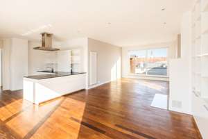 Wohnen über den Dächern: Penthouse-Charme mit Kaminfeuer, zwei Terrassen & Fernsehturmblick – Die vollständige Adresse der Immobilie erhältst du vom Anbieter., 10115 Mitte (Ortsteil), Berlin – Vorschaubild 2
