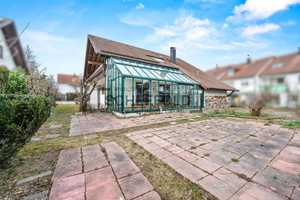 Einmaliges Wohnambiente! Großzügiges Einfamilienhaus mit Einliegerwohnung, Garten & zentraler Lage – Neu-Ulm (Kreis) – Vorschaubild 15