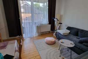 Schöne 3 Zimmer Altbauwohnung mit Balkon – Krefeld – Vorschaubild 4