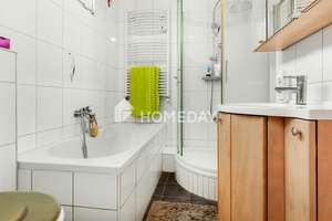 Property thumbnail 9