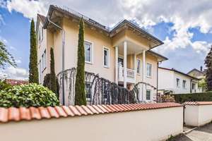 Stilvolle Villa in erstklassiger Wohnlage von Stuttgart-Rosental I KfW 70 - Massivbau I Baujahr 2007 – Die vollständige Adresse der Immobilie erhältst du vom Anbieter., 70563 Rosental, Stuttgart – Vorschaubild 3