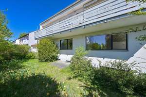 Wohnen im Grünen: Großzügige Erdgeschosswohnung mit weitläufigem Garten und viel Freiraum. – Die vollständige Adresse der Immobilie erhältst du vom Anbieter., 86199 Göggingen-Süd, Augsburg – Vorschaubild 25