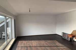 Großzügige 4-Zimmer Maisonettwohnung im Dachgeschoss in Gadderbaum – Die vollständige Adresse der Immobilie erhältst du vom Anbieter., 33617 Gadderbaum, Bielefeld – Vorschaubild 2