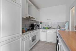Vermietete 3-Zimmer-Wohnung mit Balkon, Garage, Aufzug und Potenzial für Kapitalanleger – Die vollständige Adresse der Immobilie erhältst du vom Anbieter., 28325 Ellenerbrok-Schevemoor, Bremen – Vorschaubild 5