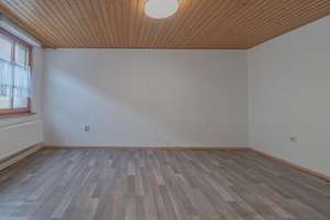 Mehrfamilienhaus in begehrter Lage mit Entwicklungspotenzial und Altbaucharme – Die vollständige Adresse der Immobilie erhältst du vom Anbieter., 68526 Ladenburg – Vorschaubild 12