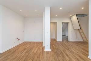 Wohnen über den Dächern – Stilvolle 2-Zimmer-Wohnung mit Loggia und Galerieebene – Die vollständige Adresse der Immobilie erhältst du vom Anbieter., 4275 Südvorstadt, Leipzig – Vorschaubild 4