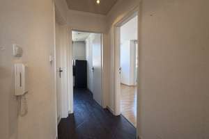 Nur wenige Schritte zum Rosenaupark – bezugsfreie 3-Zimmer-Wohnung – Die vollständige Adresse der Immobilie erhältst du vom Anbieter., 90429 Himpfelshof, Nürnberg – Vorschaubild 9