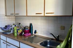 Attraktive 2-Zimmer-Wohnung mit Süd-Balkon, Tiefgaragenstellplatz und langfristig gesichertem Mieter – Eggenfeldener Straße 95, 81929 Englschalking, München – Vorschaubild 10