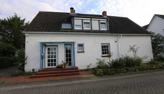 Bild von Ruhig gelegenes Einfamilienhaus mit großem Garten in der Südstadt