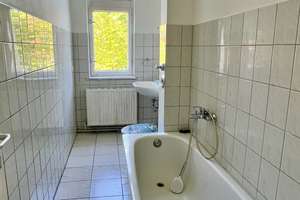 Großzügige helle 3-Zimmer-Altbauwohnung  Nahe Schlosspark – Schloßallee 45, 13156 Niederschönhausen, Berlin – Vorschaubild 15