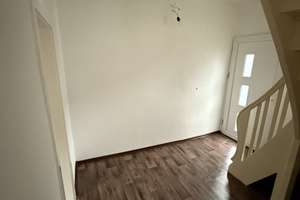 4-Zimmer-Reihenhaus mit Garten - Stellplatz - Abstellräume – Die vollständige Adresse der Immobilie erhältst du vom Anbieter., 65520 Bad Camberg – Vorschaubild 2