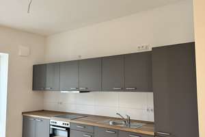 Moderne 3 Raumwohnung mit vollausgestatteter Einbauküche zum Erstbezug - WE10 – Lessingplatz 12, 9130 Sonnenberg, Chemnitz – Vorschaubild 1