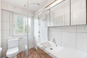 Charmante 2,5-Zimmer-Wohnung mit Balkon & hellem Wohnambiente🏡☀️ – 70619 Heumaden, Stuttgart – Vorschaubild 16