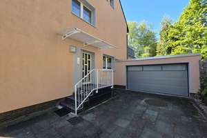 Hassels: 3 Familienhaus, TOP gepflegt, Kapitalanleger oder Selbstnutzer! EG-100 m² frei mit Garten! – Die vollständige Adresse der Immobilie erhältst du vom Anbieter., 40599 Hassels, Düsseldorf – Vorschaubild 2