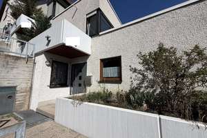 4 Zimmer mit Aussicht - Terrasse, Wärmepumpe, Garage und Stellplatz inklusive – 71549 Auenwald – Vorschaubild 2
