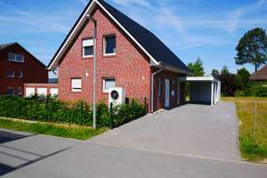 Freistehendes Einfamilienhaus mit 2 Terrassen in Anliegerstraße – Die vollständige Adresse der Immobilie erhältst du vom Anbieter., 33790 Halle (Westfalen) – Vorschaubild 2