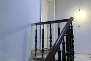 Sonnige 2-Zimmer-DG-Wohnung mit EBK und Loggia (WE 7) – Räuschstraße 13, 13509 Borsigwalde, Berlin – Vorschaubild 2