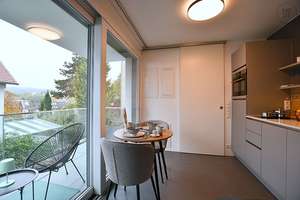 Exklusives, hochwertig möbliertes Apartment mit tollem Blick in Stuttgart West – Die vollständige Adresse der Immobilie erhältst du vom Anbieter., 70193 Kräherwald, Stuttgart – Vorschaubild 6