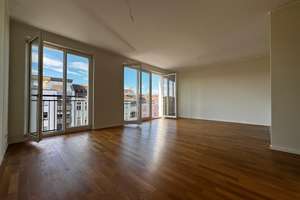 2,5-Zimmer Neubauwohnung mit Südterrasse in toller Lage in Friedrichshain