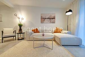 MÖBLIERT - SOPHISTICATED LIVING - Hochwertige Wohnung mit Balkon – Die vollständige Adresse der Immobilie erhältst du vom Anbieter., 70180 Heusteigviertel, Stuttgart – Vorschaubild 1