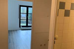 Stilvolle, gepflegte 1-Zimmer-Erdgeschosswohnung mit Balkon und EBK in Düsseldorf – Max-Born-Str. 30, 40591 Wersten, Düsseldorf – Vorschaubild 6